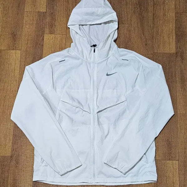 [BUNJANG] Nike Dri-FIT Repel UV Shield Packable Windbreaker Jacket / 나이키 드라이핏 리펠 UV쉴드 패커블 바람막이 자켓