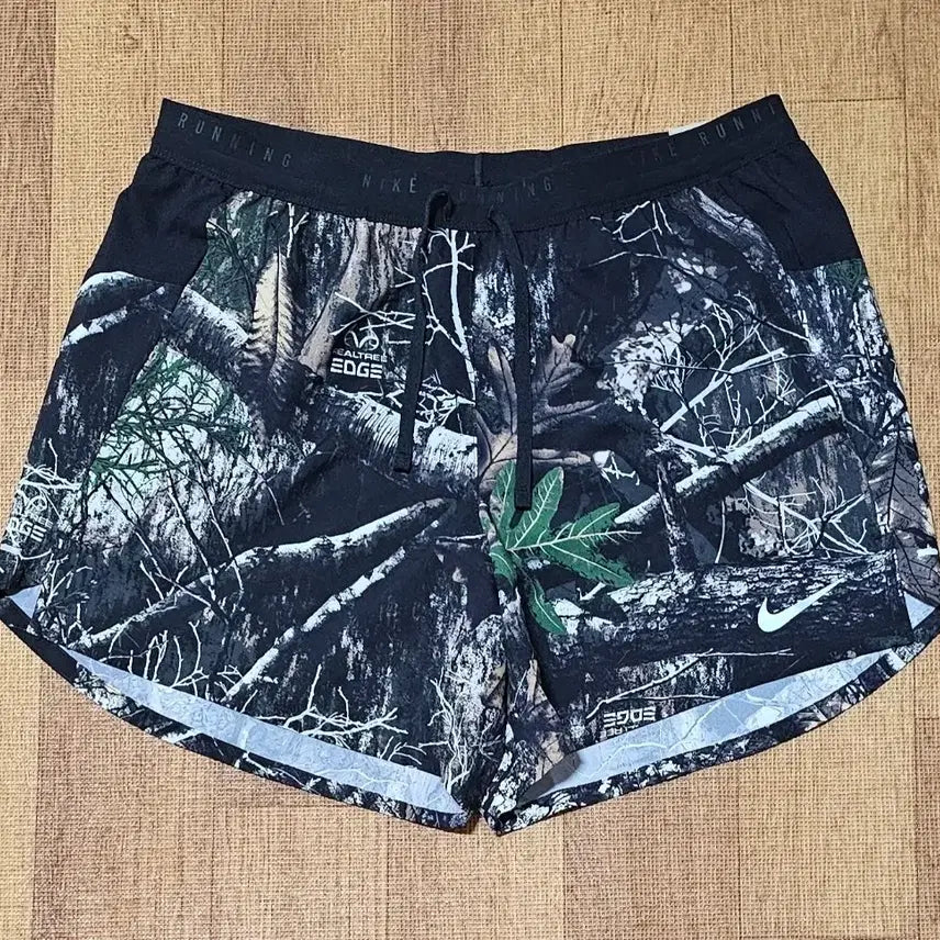 [BUNJANG] Nike Dri-FIT Stride Realtree 5-inch Brief Shorts / 나이키 드라이핏 스트라이드 리얼트리엣지 5인치 쇼츠