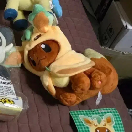 [BUNJANG] Leafeon & Eevee Poncho Version Plush Set / 리피아 이브이 팝니다.