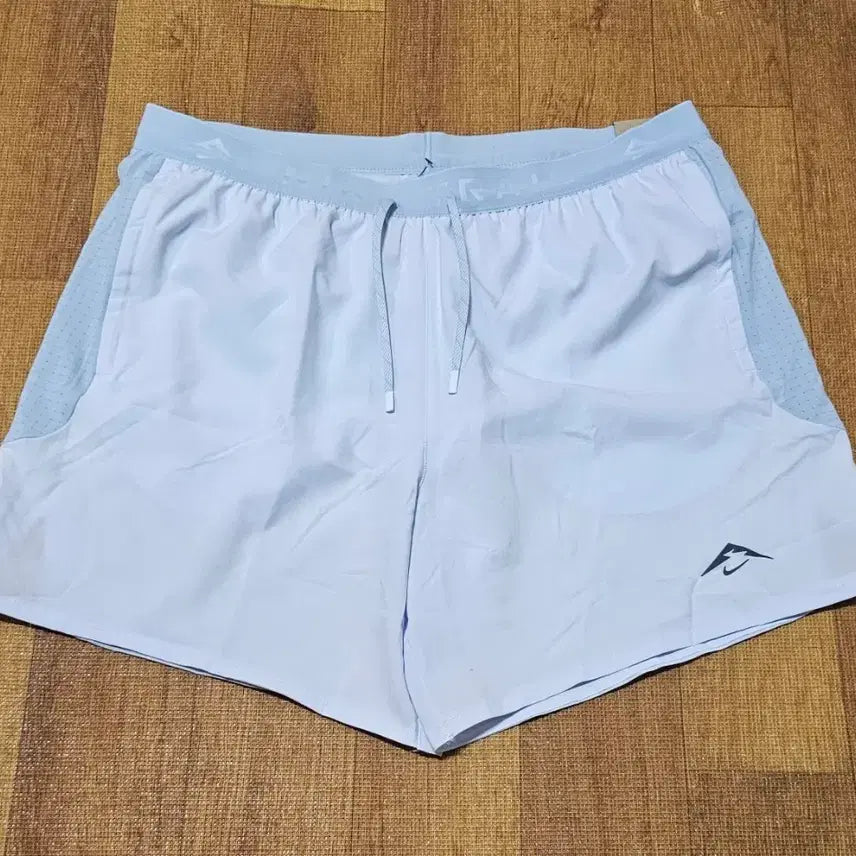 [BUNJANG] Nike Dri-FIT Trail 6-inch Brief Shorts / 나이키 드라이핏 트레일 6인치 브리프 쇼츠