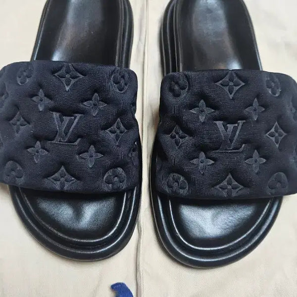[BUNJANG] Louis Vuitton Black Mules / 루이비통 뮬 블랙