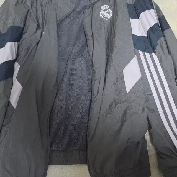 [BUNJANG] Real Madrid Adidas Training Jacket Gray 2XL / 레알마드리드 아디다스 트레이닝 자켓 그레이