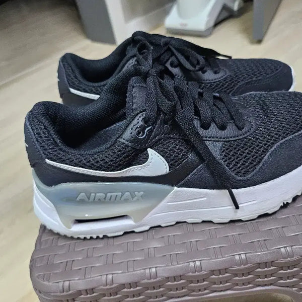 [BUNJANG] Nike Air Max Sneakers Black/White / 나이키 에어맥스 운동화 블랙/화이트