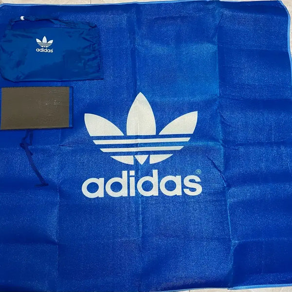 [BUNJANG] Adidas Picnic Mat with Pouch / 아디다스 돗자리 / 피크닉 매트 (파우치 포함, 휴대용)