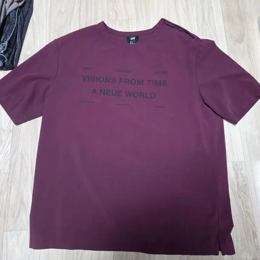 [BUNJANG] H&M Men's T-Shirt / H&M 티셔츠