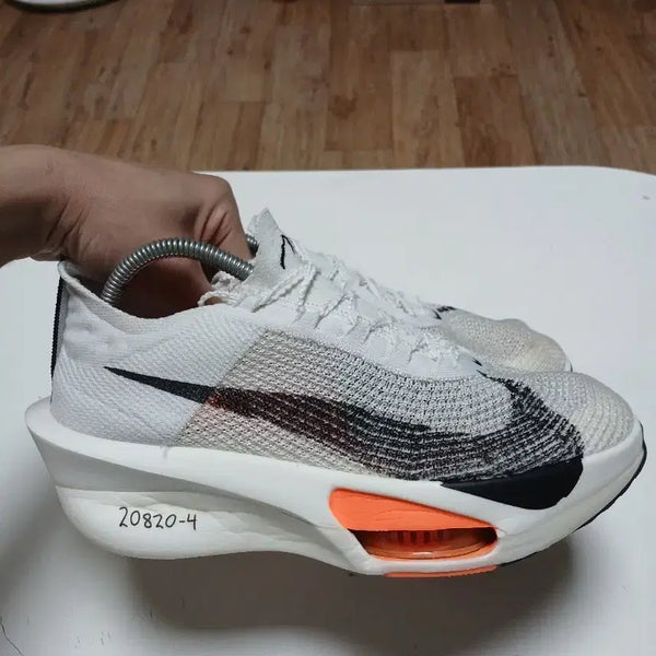 [BUNJANG] Nike Alphafly White Orange Running Shoes (Size 265) / 나이키 알파플라이 화이트 오렌지 265