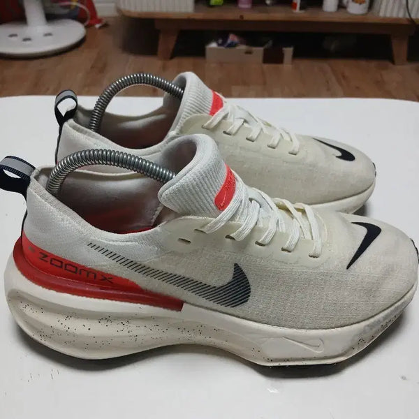 [BUNJANG] Nike ZoomX Invincible Run Flyknit 3 White Running Shoes 265 / 나이키 줌엑스 인빈서블 런 플라이니트 3 화이트265
