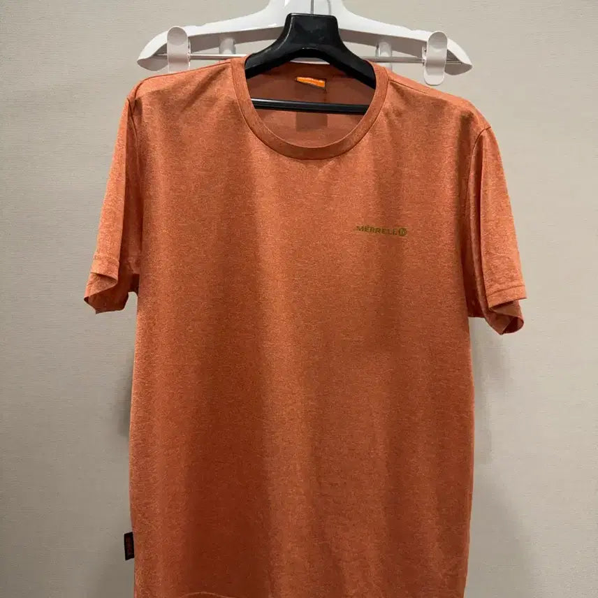 [BUNJANG] Merrell Functional Short Sleeve T-Shirt Size 110 / 머렐 기능성 반팔티 110사이즈