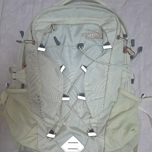 [BUNJANG] The North Face Borealis Backpack (Off-White/Ivory) / 노스페이스 보레알리스 여성 백팩(오프화이트(아이보리) 컬러