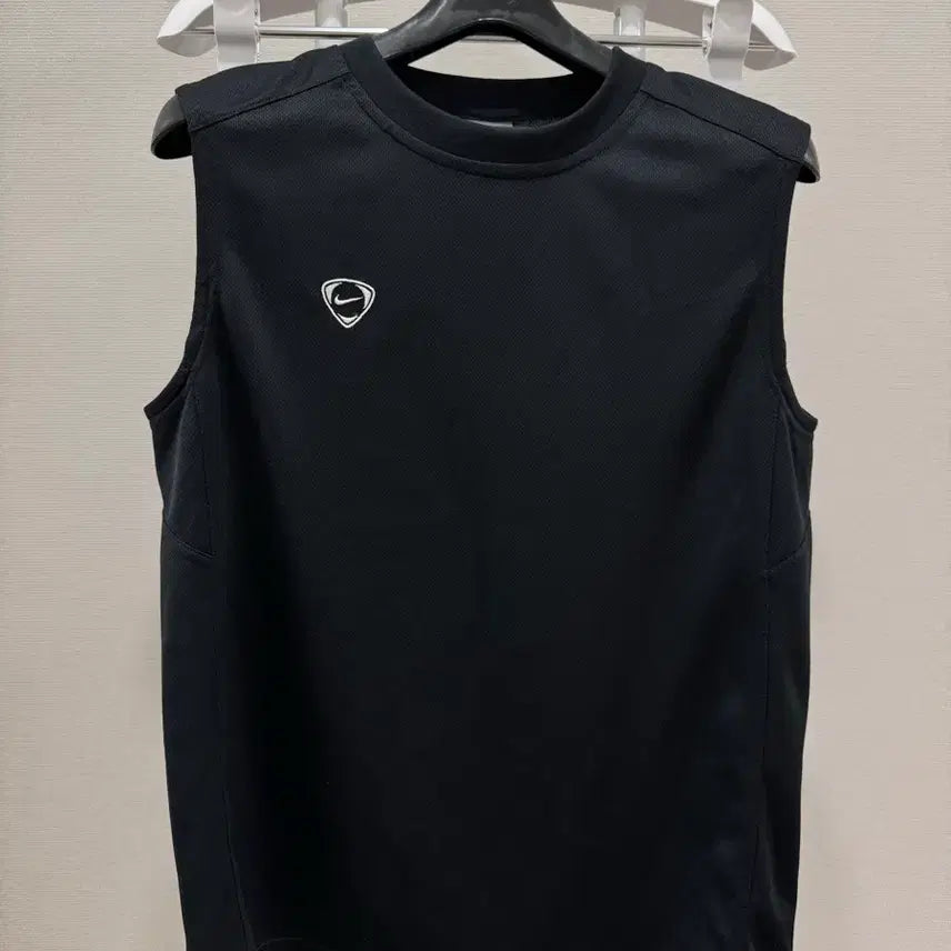 [BUNJANG] Nike Sleeveless T-Shirt Size 80 / 나이키 민소매 티셔츠 80사이즈