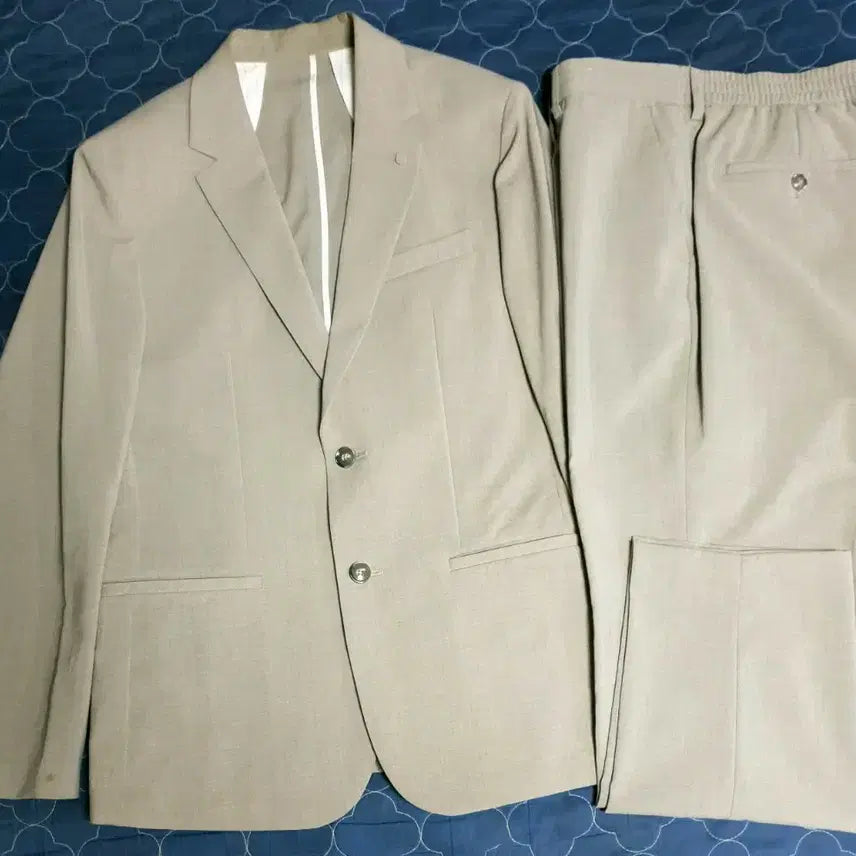 [BUNJANG] Project M Light Olive Poly 100% Summer Season Suit Set / 프로젝트 엠 ss시즌 쿨 폴리 정장셋업 수트 라이트올리브(M)