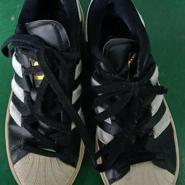 [BUNJANG] Adidas Superstar Sneakers (240mm) / 아디다스 운동화 240mm