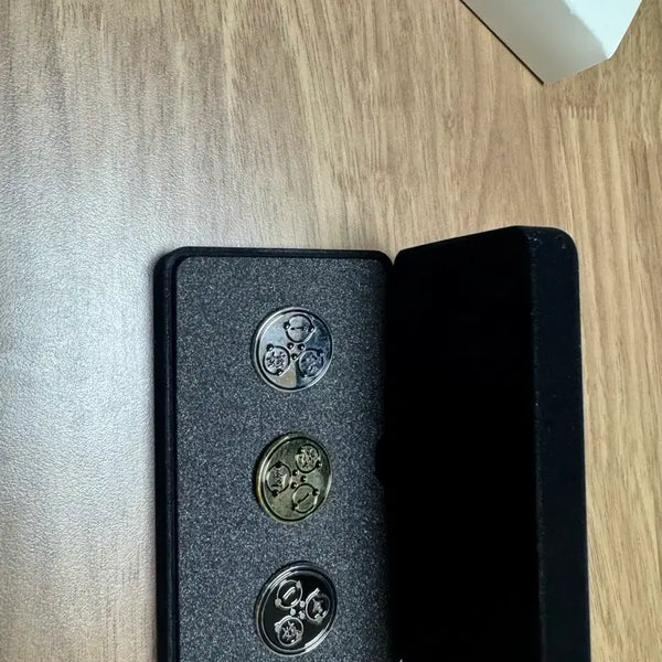 [BUNJANG] Ilhaehoe Badge Set / 일해회 뱃지