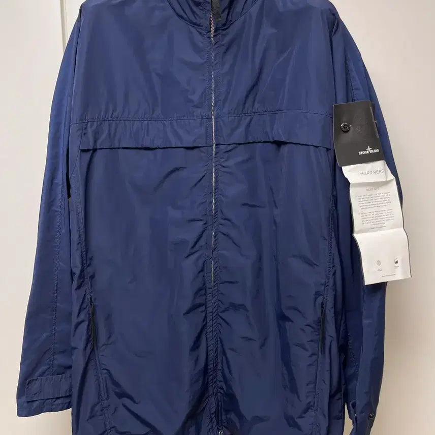 [BUNJANG] Stone Island Micro R.E.P.S. Windbreaker Navy L / 스톤아일랜드 마이크로렙스 바람막이 L 네이비
