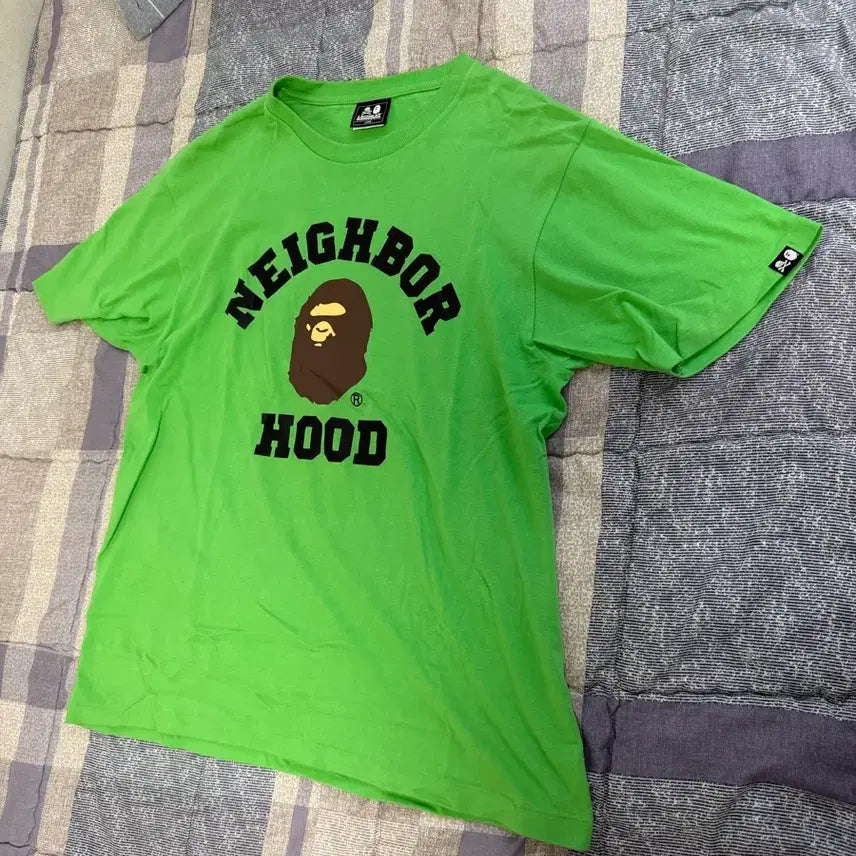 [BUNJANG] BAPE x Neighborhood Short Sleeve T-Shirt (L) / 베이프 x 네이버후드 반팔 판매합니다. (L)