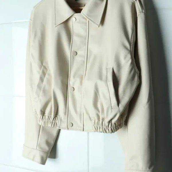 [BUNJANG] W(F) Twill Zip-Up Windbreaker Jumper Jacket Leather Ivory Crop / W(F) 트위 집업 바람막이 점퍼자켓 레더 아이보리 크롭-H34438