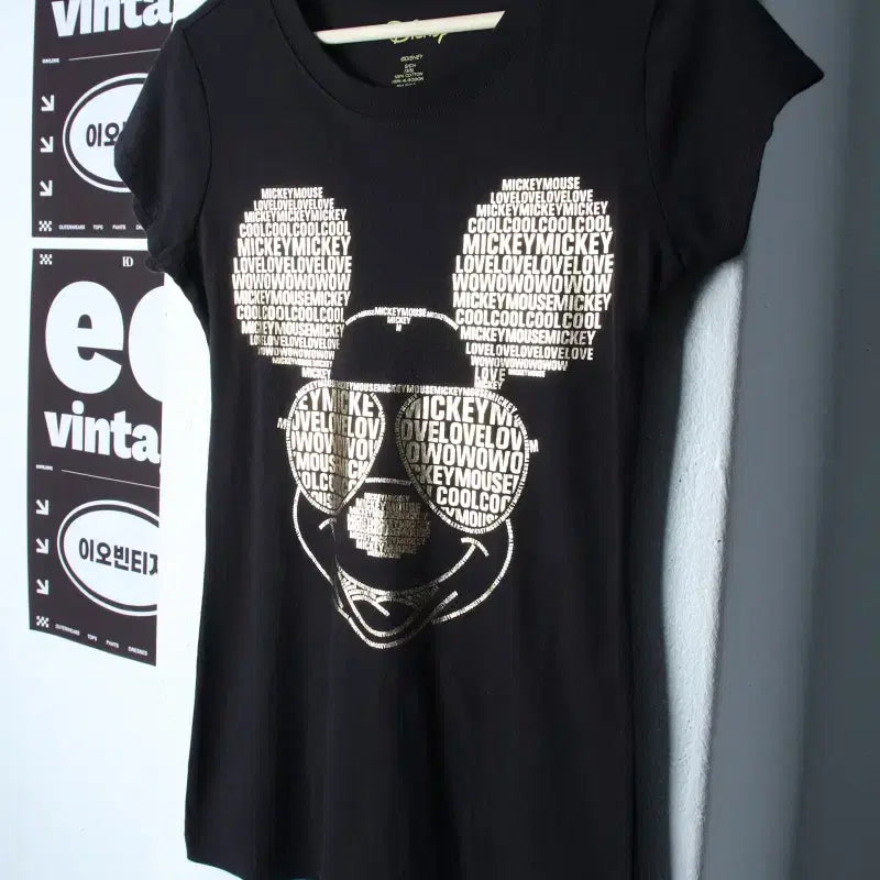 [BUNJANG] S-M Disney Mickey Mouse Lettering T-Shirt with Gold Detail / W(S-M) 디즈니 반팔 티셔츠 미키마우스 레터링 금장-H34453