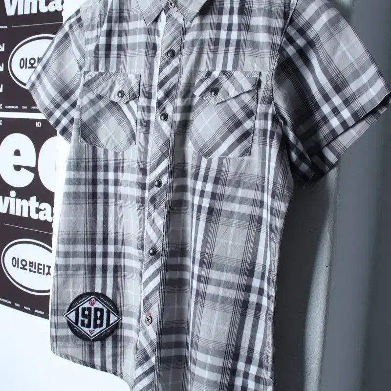 [BUNJANG] Guess Y2K Check Short Sleeve Shirt - Grey / W(S) 게스 반팔셔츠 남방 Y2K 체크 그레이 아메카지-H34470