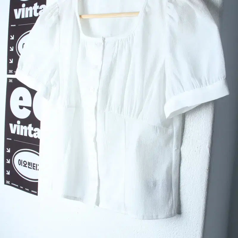 [BUNJANG] SPAO Solid Wide Neck Blouse - White / W(S) 스파오 반팔셔츠 남방 블라우스 와이드넥 무지 화이트-H34489