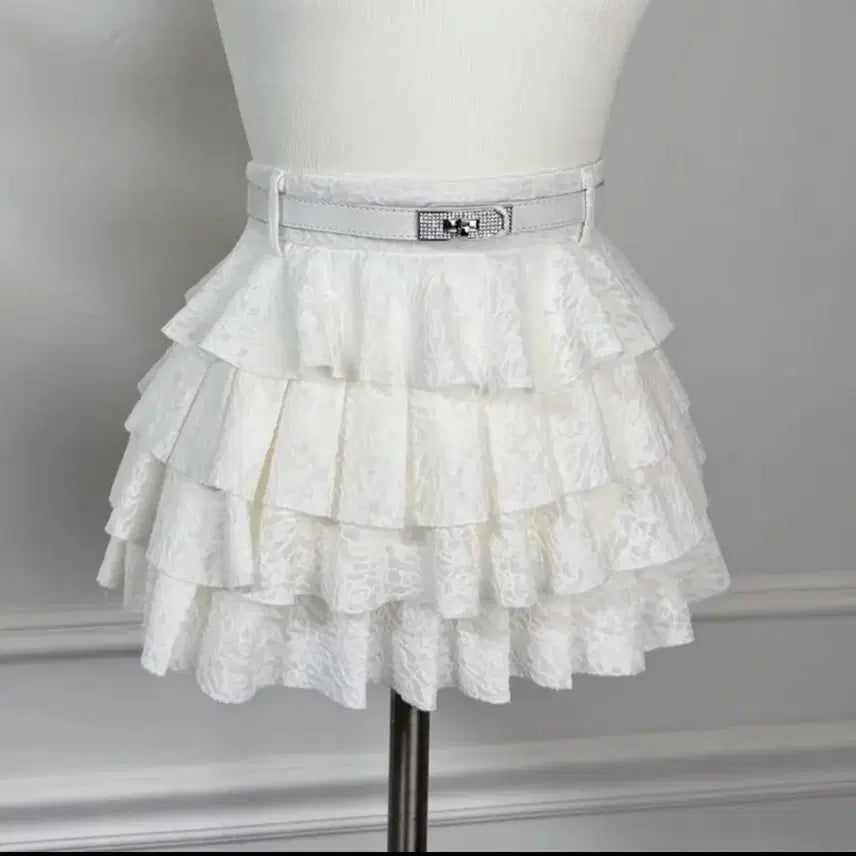 [BUNJANG] Lamellose White Tiered Mini Skirt / 수입의류 캉캉 스커트 에이블리 라멜로즈