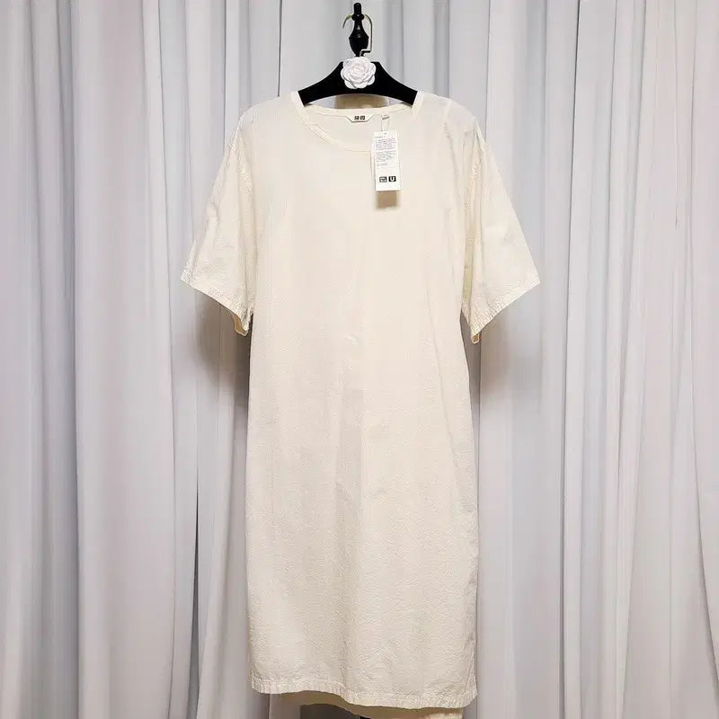[BUNJANG] Uniqlo Seersucker Short Sleeve Dress / 유니클로 시어서커 반팔 원피스