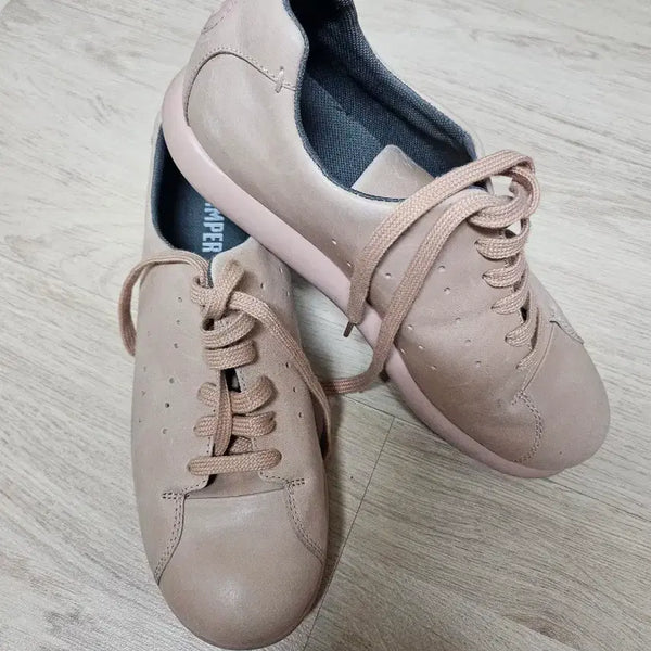 [BUNJANG] Camper Women's Beige Leather Flats / 캠퍼 슈즈 베이지색