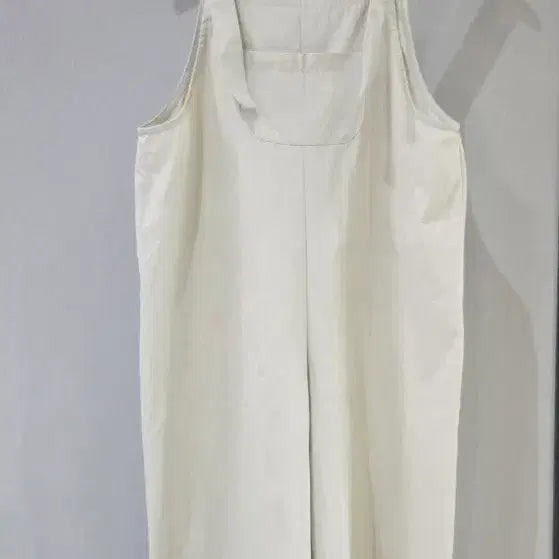 [BUNJANG] Cream Wide Strap Jumpsuit / 크림색  와이드 멜빵바지 ㅡ새상품