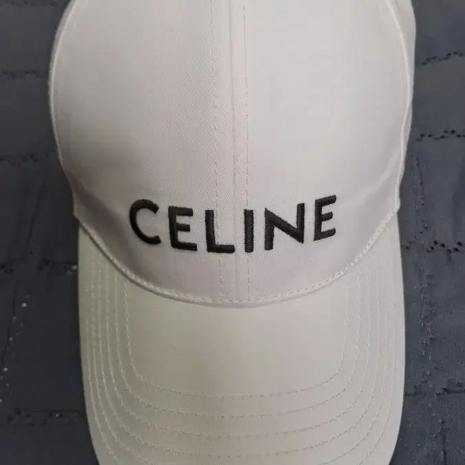 [BUNJANG] Celine Logo Ball Cap White / 셀린느 로고 볼캡 화이트