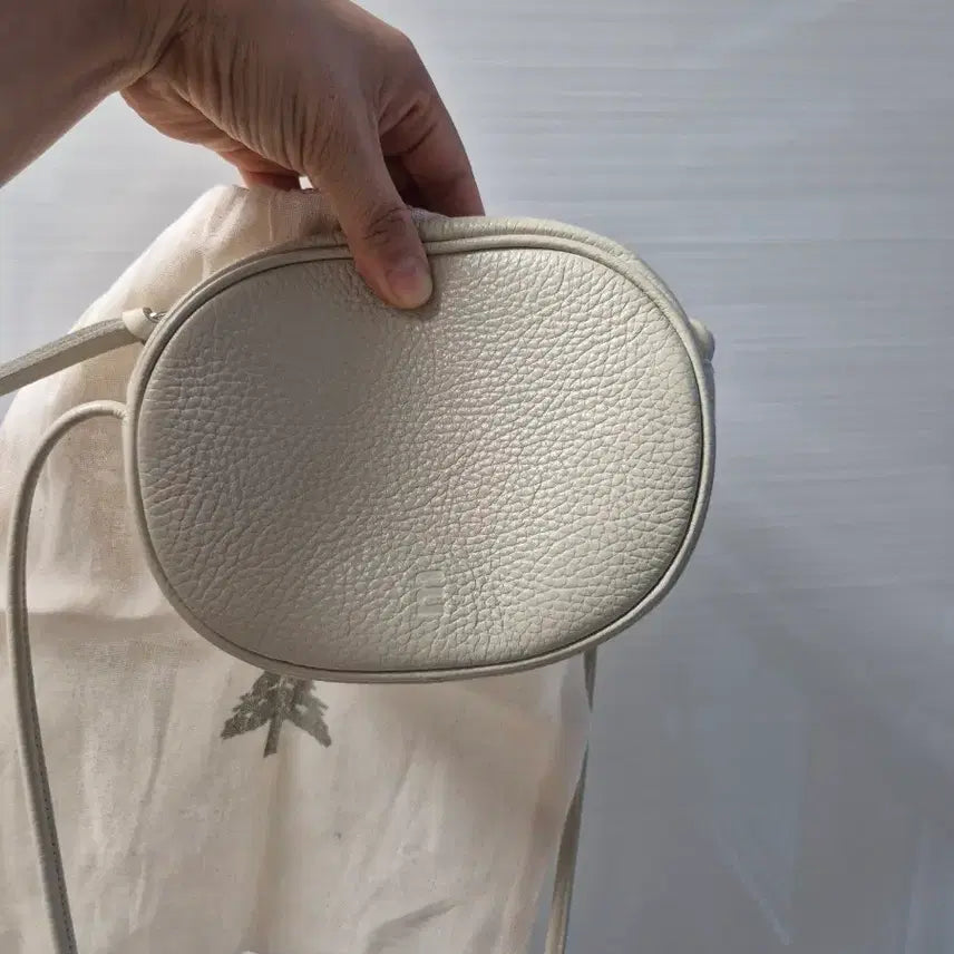 [BUNJANG] MinuteMute Ari Bag Ivory Leather Bag / 미닛뮤트 아리백