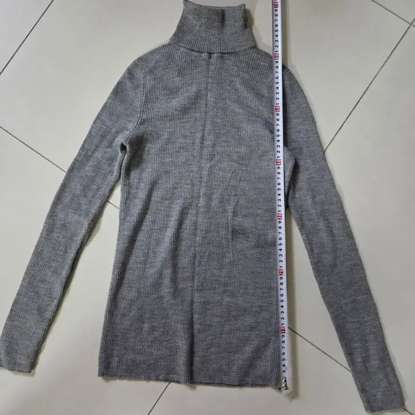 [BUNJANG] Uniqlo Ribbed Mock Neck Knit Grey / 유니클로 골지 목폴라 니트 그레이