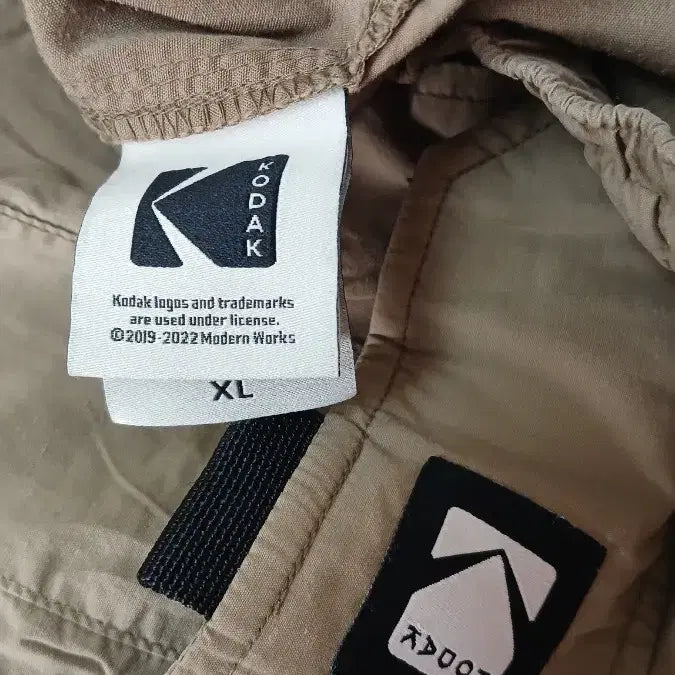 [BUNJANG] Kodak XL Khaki Pants / 코닥 XL 사이즈 카키색 의류