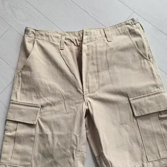 [BUNJANG] Desert Camo Cargo Tactical Shorts / 사막색 카고 전술반바지 팔아요, 택만 제거한 새제품입니다.