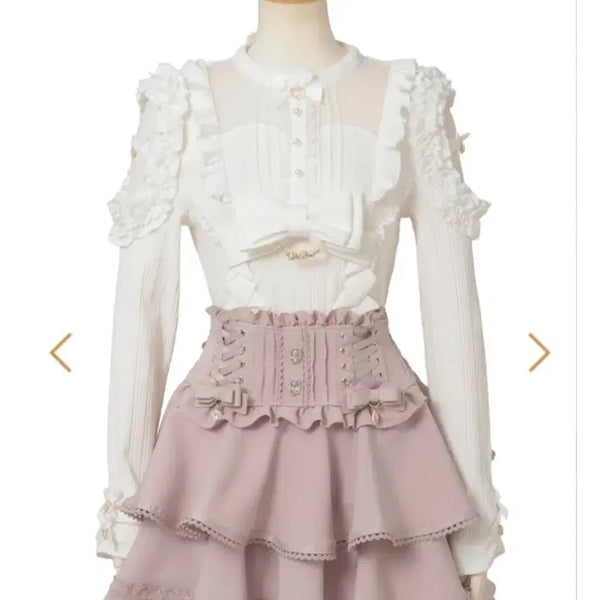 [BUNJANG] LIZLISA Shoulder Frill Cut Top Knit - White / 리즈리사 숄더 프릴 컷 탑 니트 화이트