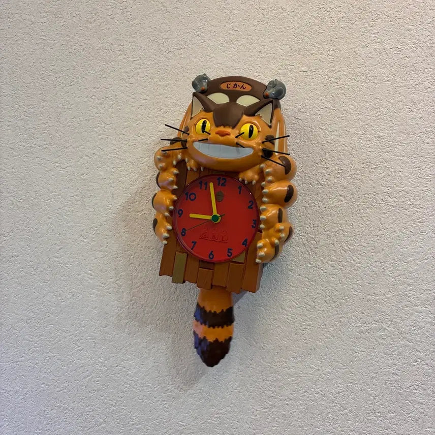 [BUNJANG] Ghibli Totoro Nekobus Clock / 지브리 토토로 네코버스 고양이버스시계