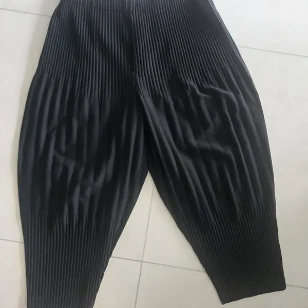 [BUNJANG] Homme Plissé Issey Miyake 7-Part Cropped Baggy Pants / 옴므플리세 7부 배기팬츠 팝니다.