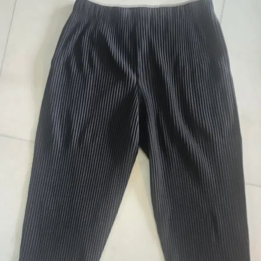 [BUNJANG] Homme Plissé Issey Miyake 7-Sleeve Straight Fit Pants / 옴므플리세 7부 스트이트핏 팝니다