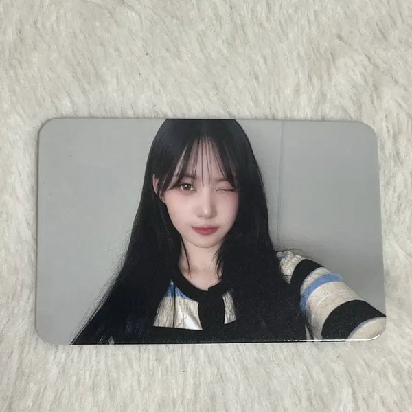 [BUNJANG] ISSEINE Libe POB Photocard / 리센느 포카 미공포 특전 리브