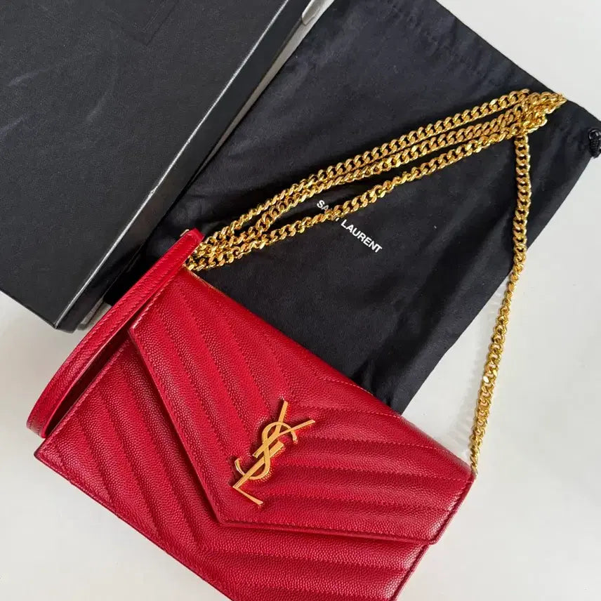 [BUNJANG] Saint Laurent Envelope Chain Crossbody Bag WOC Red Gold / 생로랑 엔벨로프 체인 크로스백 woc 정품 레드 금장