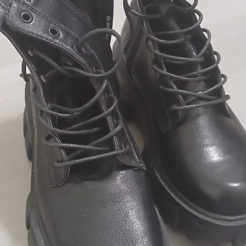 [BUNJANG] Black Walker Boots / 블랙 워커 판매 38