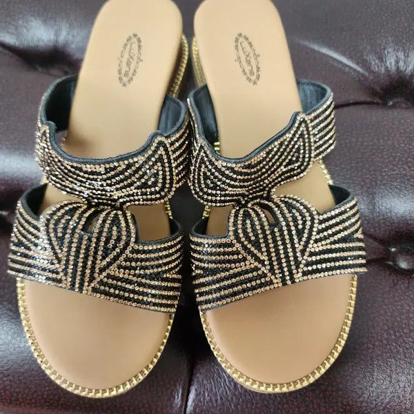 [BUNJANG] Luxen Black Gold Cubic Flat Sandals / 럭스앤 샌들 블랙 골드 큐빅샌들