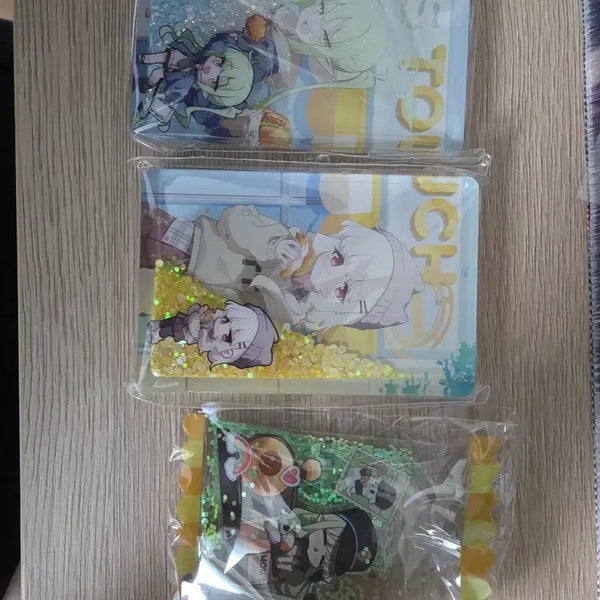 [BUNJANG] Blue Archive Mom's Touch Collaboration Nozomi & Aoba Acrylic Standee & Keychain Set / 블루아카이브 맘스터치 콜라보 노조미, 아오바 아크릴 키링, 아크릴 블럭