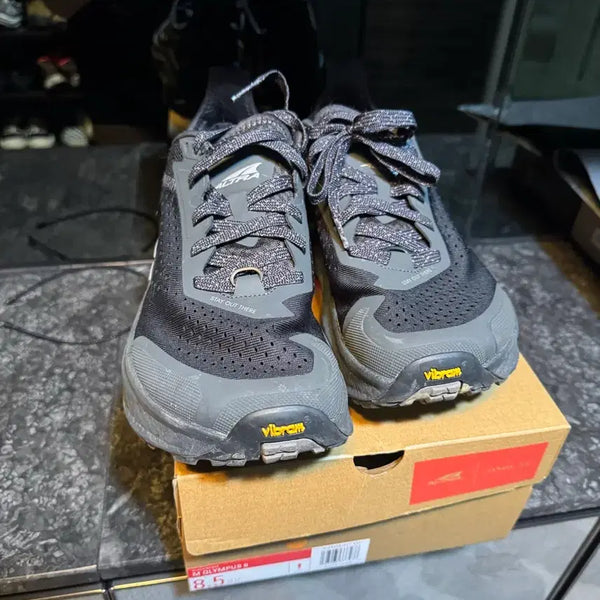 [BUNJANG] Altra Olympus 6 Running Shoes US 8.5 (260-265mm) / 알트라 올림퍼스 6