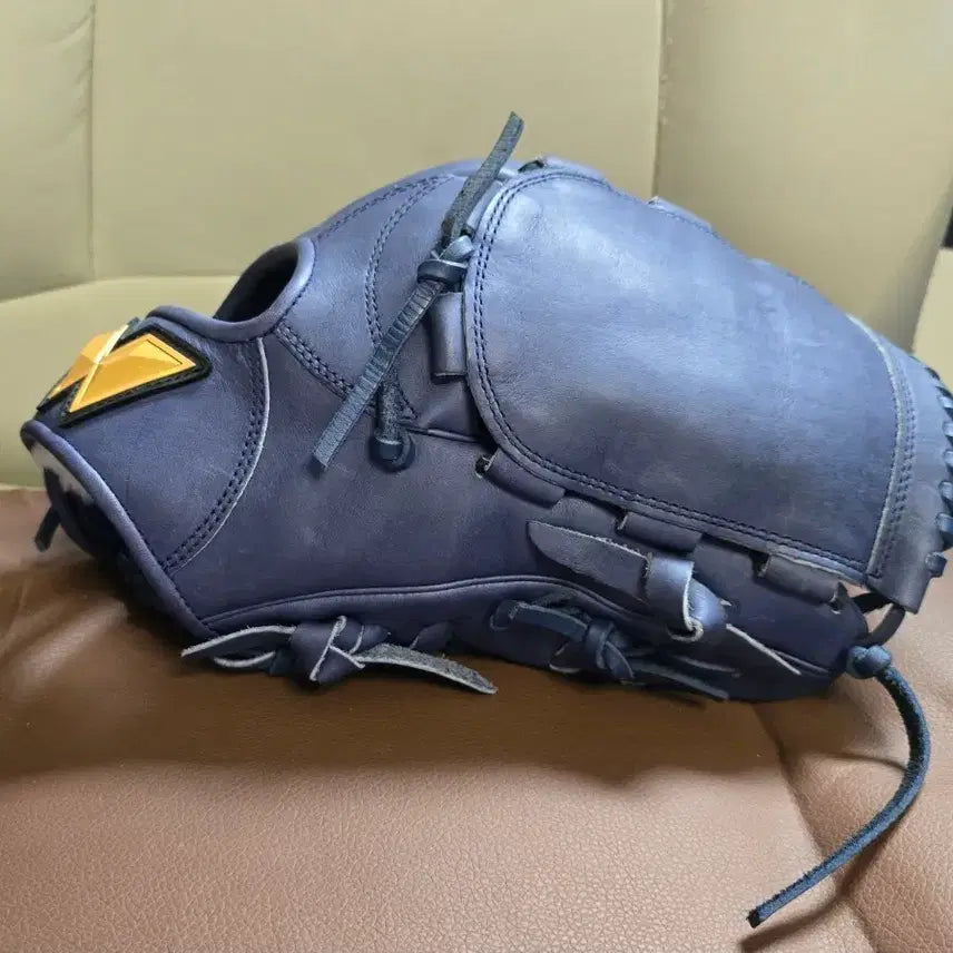 [BUNJANG] WE Pitcher's Baseball Glove 12-inch / WE 투수글러브