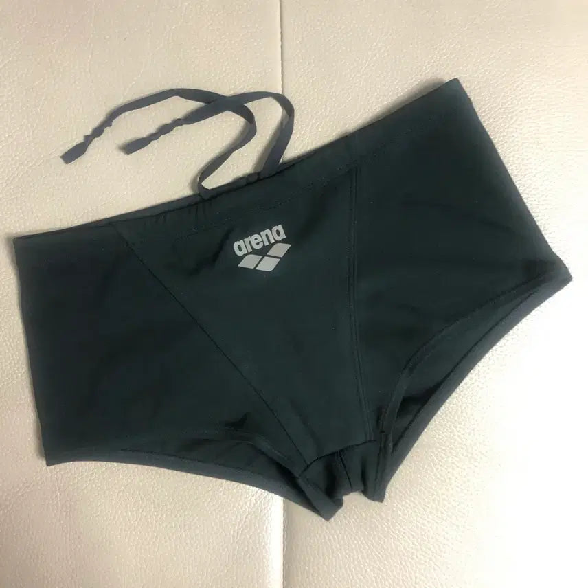 [BUNJANG] Arena Attender Men's Athletic Short Swimsuit Bottoms / 아레나 어텐더 선수 숏사각 95(L) 판매