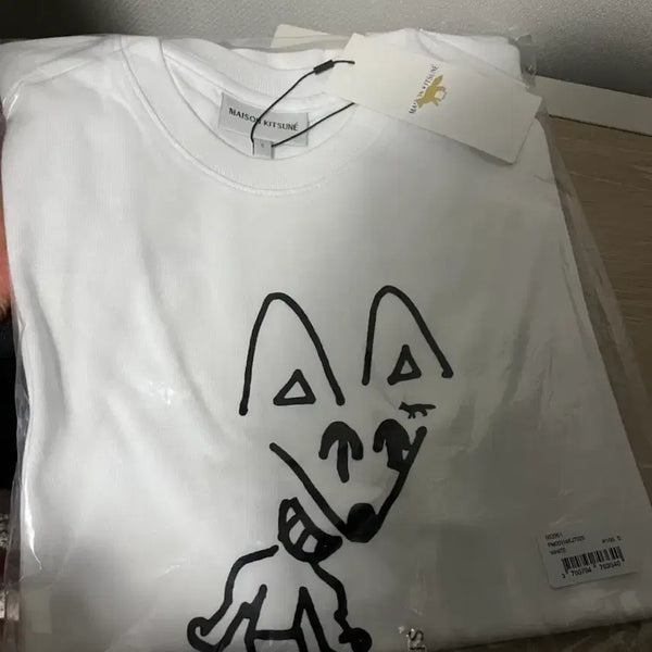 [BUNJANG] Maison Kitsuné Fox Logo Short-Sleeve T-Shirt White S / (배송비포함가격) 메종 키츠네 반팔 티셔츠 화이트 S(남성100)
