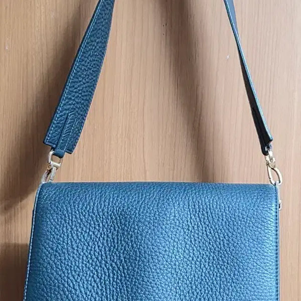 [BUNJANG] Hoze Origin Shoulder Bag Cowhide Dark Green / 호제 오리진 숄더백 소가죽 (다크 그린)
