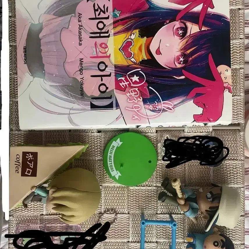 [BUNJANG] Oshi no Ko Volume 1 Manga, Detective Conan & Crayon Shin-chan Merchandise / 최애의 아이 1권 만화책/코난, 짱구 굿즈