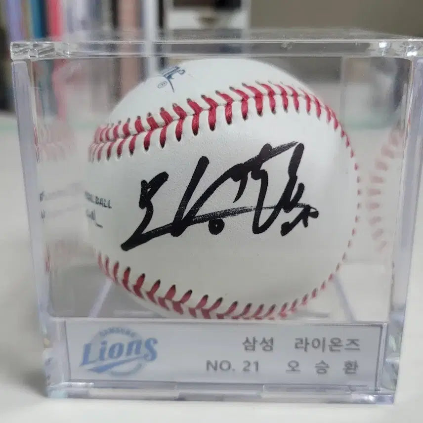 [BUNJANG] Samsung Lions Oh Seung Hwan Signed KBO 40th Anniversary Official Ball / 삼성 라이온즈 오승환 40주년공인구 싸인볼