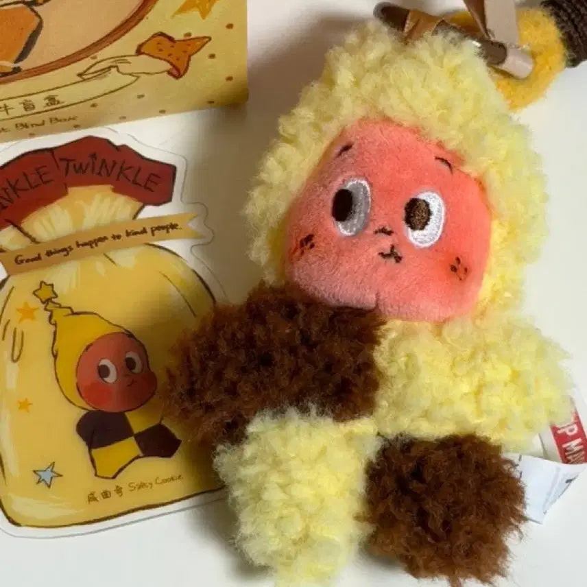 [BUNJANG] Pop Mart Little Star Baking Cookie Salted Cookie Plush Keychain / [정품] 팝마트 작은별 구움 과자 솔티 쿠키 인형 키링