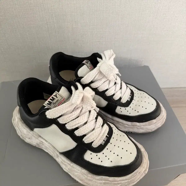 [BUNJANG] Maison Mihara Yasuhiro Wayne OG Sole Leather Low-Top Sneakers Black/White EU39 / 메종 미하라 야스히로 웨인 OG 솔 레더 로우탑 블랙 화이트 EU39